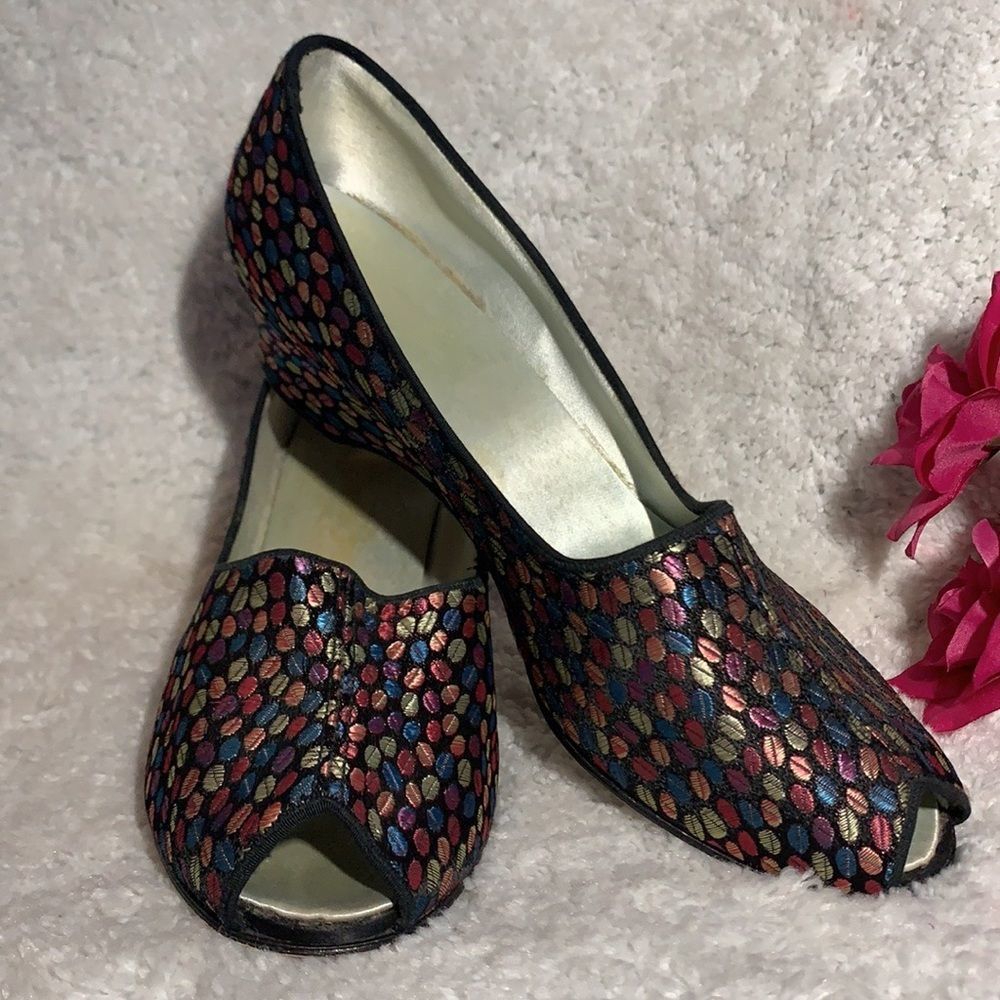 COPY - VINTAGE 1940’s Daniel Green Slippers💋